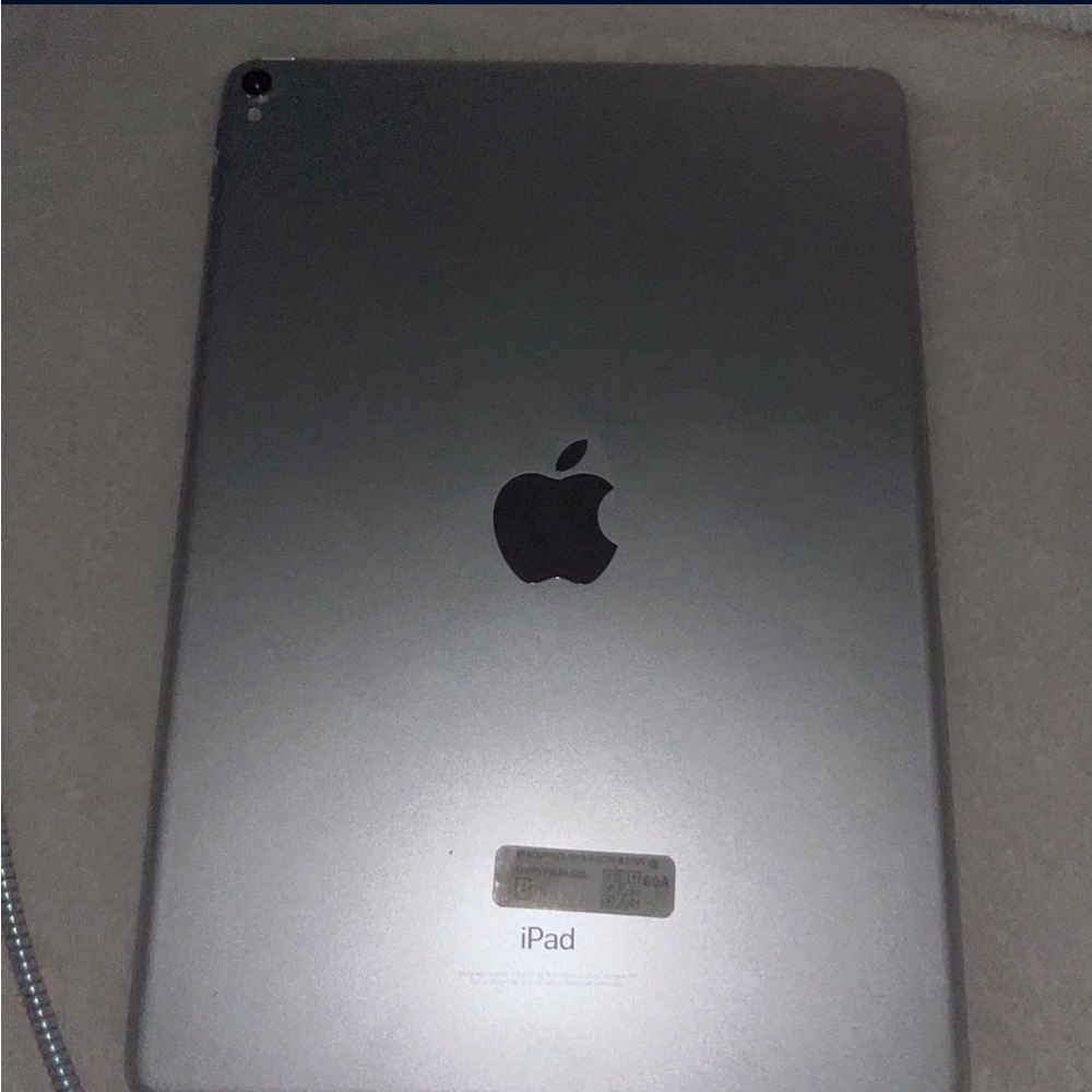 iPad prob 10.5 inch